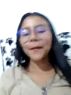 SofieLove 01 online show from April 8, 2026, 10:11 pm