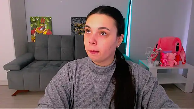 Snapshot of queenofthesense_ chatting on February 8, 2026, 9:29 am queenofthesense online show from February 8, 2026, 9:29 am