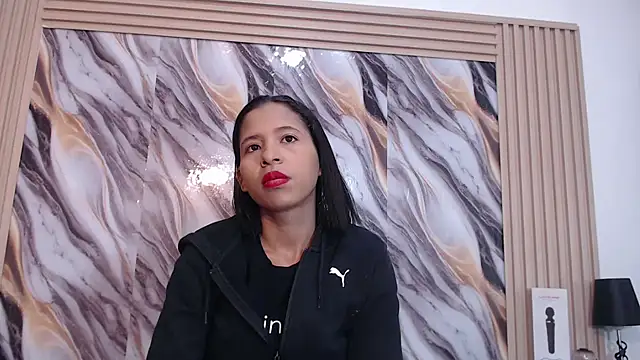 Samantha Fox69  online show from December 2, 2025, 11:06 pm