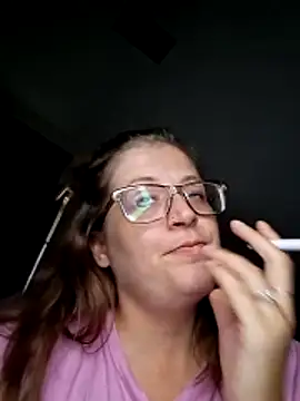 Snapshot of goddessdelphia chatting on June 5, 2026, 3:29 pm goddessdelphia online show from June 5, 2026, 3:29 pm