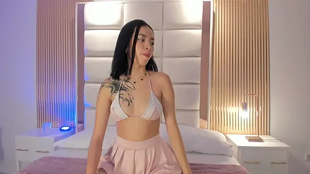 Snapshot of Dakota_Browns chatting on November 28, 2025, 7:47 pm Dakota Browns online show from November 28, 2025, 7:47 pm