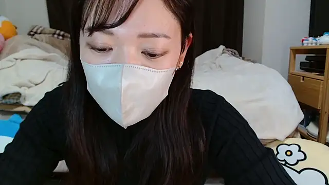 yuu-chan  online show from December 21, 2025, 8:05 am