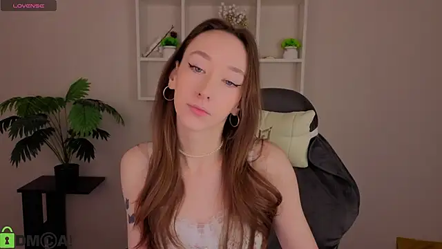 Miche1le Allenne online show from January 12, 2026, 1:12 am