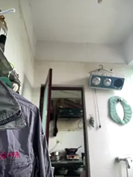 junjun1189 online show from April 7, 2026, 3:19 am