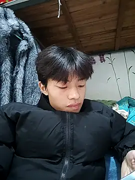 junjun1189 online show from November 18, 2025, 3:43 am