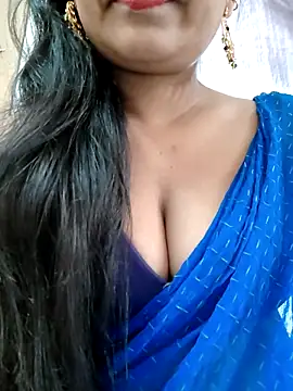 Sofia-ex online show from October 5, 2025, 7:43 am