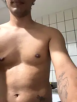 Snapshot of BAGHEERAPGG chatting on November 3, 2025, 10:24 pm BAGHEERAPGG online show from November 3, 2025, 10:24 pm