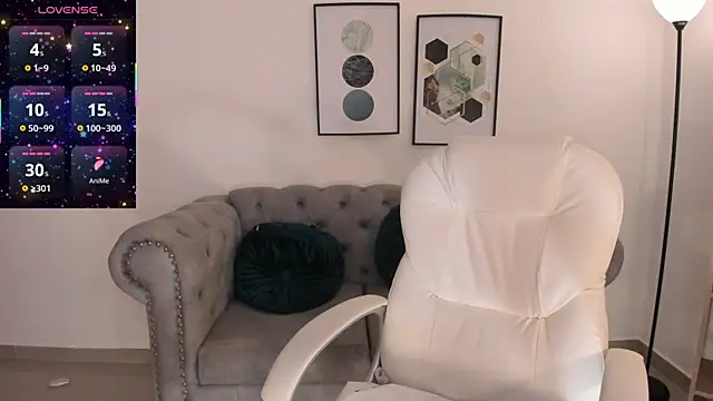 Sharon breezee online show from December 19, 2025, 3:32 am