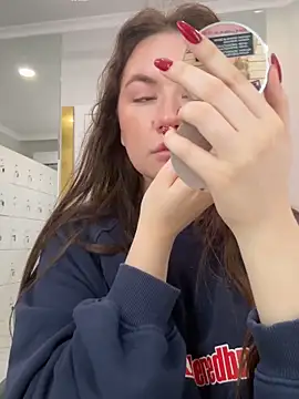 MeganStrain online show from September 11, 2025, 3:17 am