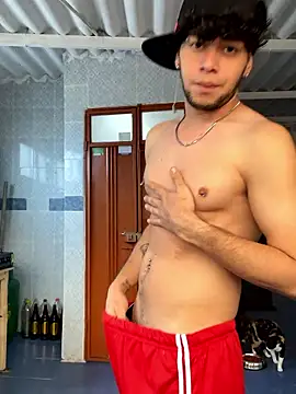 Snapshot of enzo_vittale03_ chatting on January 11, 2026, 6:59 pm enzo vittale03 online show from January 11, 2026, 6:59 pm