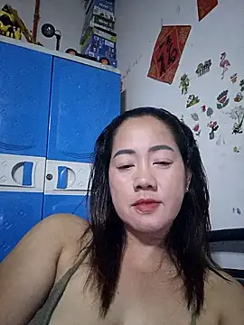 Snapshot of SweetASS6969 chatting on June 4, 2026, 3:28 pm SweetASS6969 online show from June 4, 2026, 3:28 pm