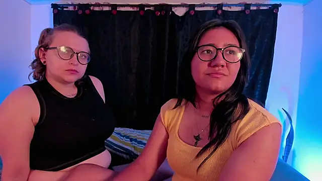 CrazyCakes  online show from July 8, 2026, 2:24 am