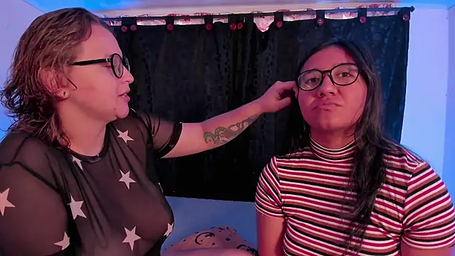 CrazyCakes  online show from July 31, 2026, 2:37 pm