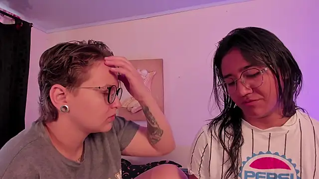 CrazyCakes  online show from November 20, 2025, 3:23 pm