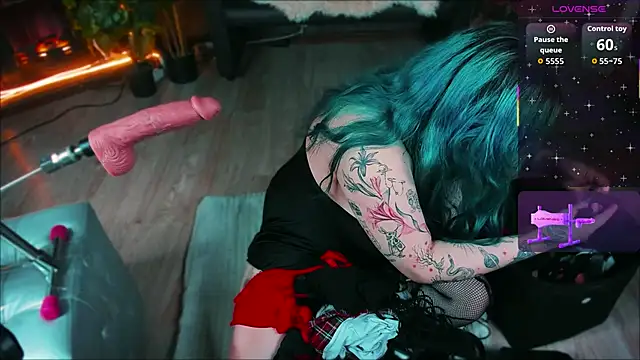 Mira Fyre online show from March 26, 2026, 8:40 pm