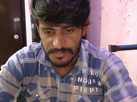 krishjaat43 online show from November 3, 2025, 5:34 am