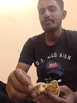 krishjaat43 online show from February 18, 2026, 5:16 am