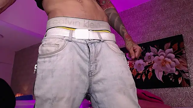 Snapshot of jonas_conor chatting on December 17, 2025, 7:41 pm jonas conor online show from December 17, 2025, 7:41 pm