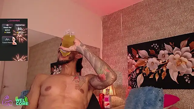 Snapshot of jonas_conor chatting on January 14, 2026, 7:06 pm jonas conor online show from January 14, 2026, 7:06 pm