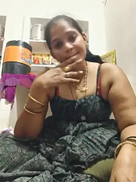 Snapshot of Chhaya_hot chatting on June 20, 2026, 6:35 pm Chhaya hot online show from June 20, 2026, 6:35 pm