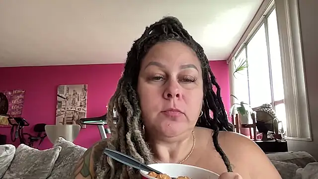 Snapshot of number1slut chatting on May 15, 2026, 2:26 pm number1slut online show from May 15, 2026, 2:26 pm