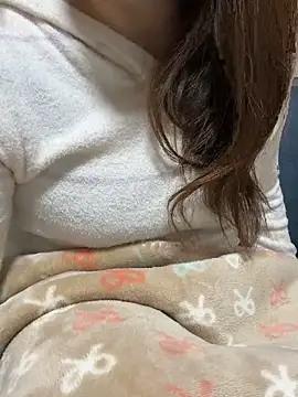 mayu06000 online show from January 14, 2026, 5:05 pm