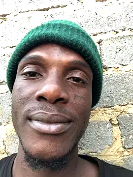 cuminsidebby online show from November 5, 2025, 4:10 pm