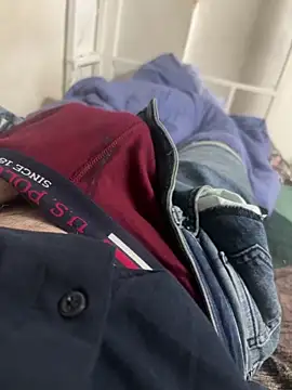 Snapshot of FitNhot_sam chatting on November 6, 2025, 1:26 pm FitNhot sam online show from November 6, 2025, 1:26 pm