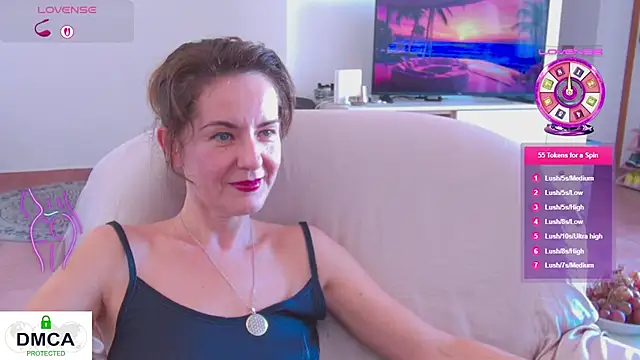 Witch in Silk online show from September 20, 2025, 2:00 pm