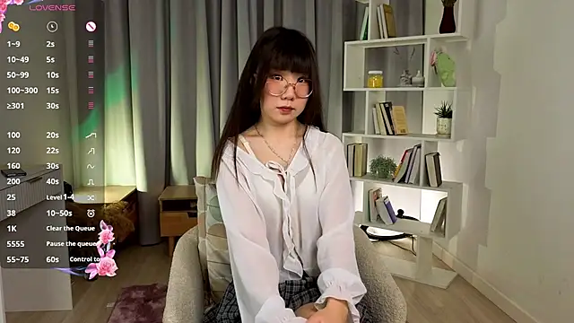 UdelaDodson online show from January 12, 2026, 1:12 am