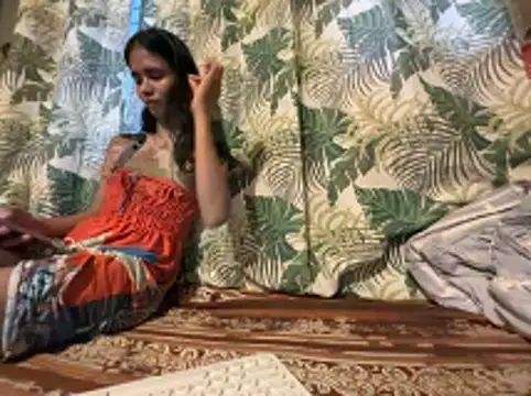 asya chris online show from June 10, 2026, 9:43 am
