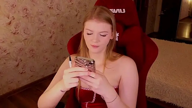 Jenny Skinner20 online show from December 22, 2025, 2:39 pm