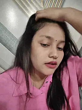 Dipali143143 online show from June 13, 2026, 5:33 pm