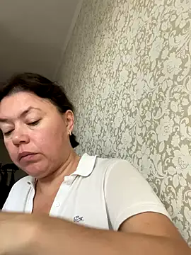 Kiravix online show from November 3, 2025, 7:46 am