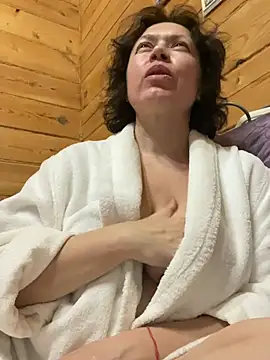 Kiravix online show from March 7, 2026, 9:31 pm