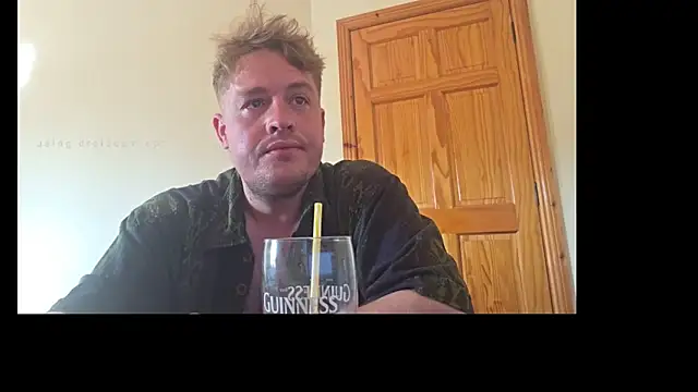 Snapshot of giovanotto47 chatting on May 26, 2026, 5:11 pm giovanotto47 online show from May 26, 2026, 5:11 pm