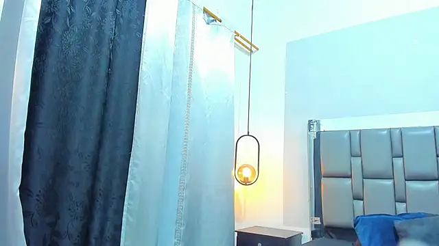 dakota roussee online show from March 3, 2026, 11:50 am