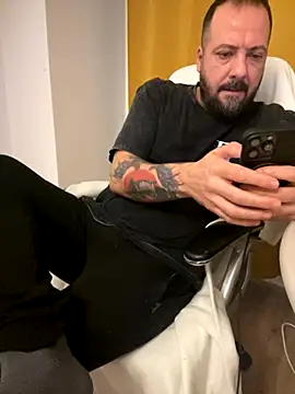 DavidMaros online show from November 3, 2025, 3:23 am