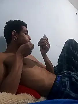 Snapshot of Bruno_Hallss chatting on December 4, 2025, 2:21 am Bruno Hallss online show from December 4, 2025, 2:21 am