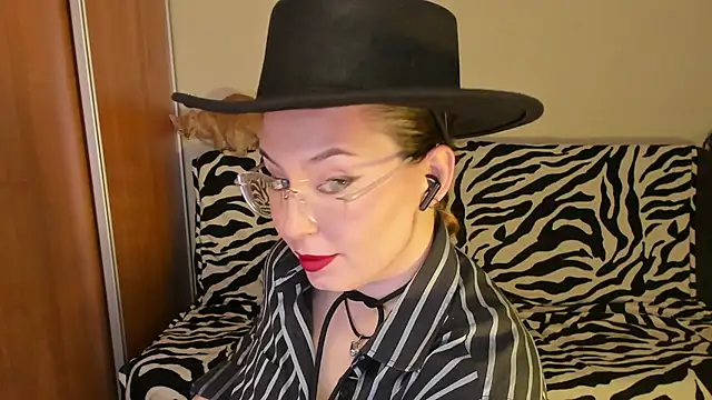 just fucked777 online show from June 25, 2026, 7:08 pm