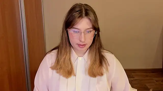 just fucked777 online show from July 28, 2026, 4:39 pm