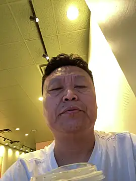 Snapshot of tashaninlife chatting on August 2, 2026, 11:57 pm tashaninlife online show from August 2, 2026, 11:57 pm