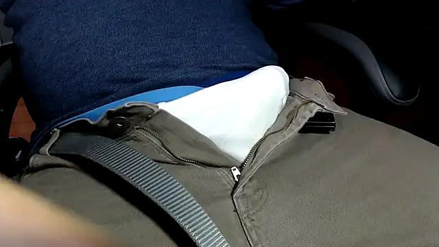 whitewagonsuck online show from April 10, 2026, 1:56 am