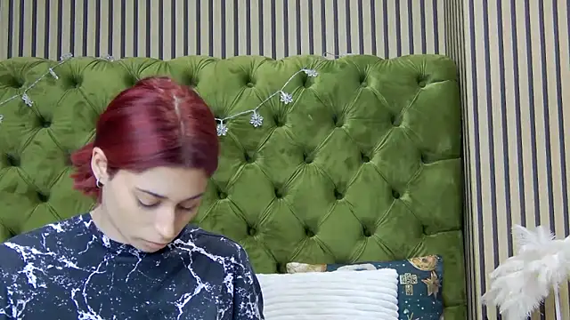 LunaHart online show from January 17, 2026, 6:22 pm