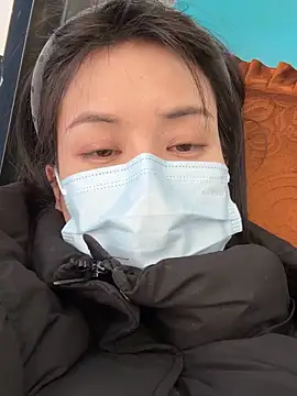 Freda-baby online show from December 5, 2025, 3:16 am