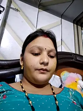 Snapshot of Anushka14321 chatting on November 24, 2025, 7:08 am Anushka14321 online show from November 24, 2025, 7:08 am