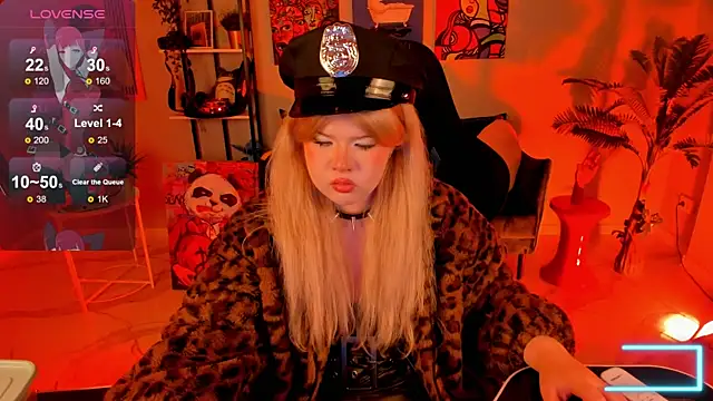 Snapshot of LilithNelson chatting on September 13, 2025, 12:43 am LilithNelson online show from September 13, 2025, 12:43 am
