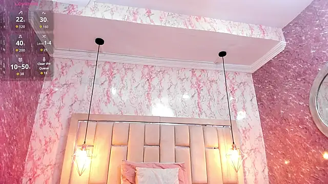 Snapshot of WILD_FIREE_ chatting on September 26, 2025, 7:32 pm WILD FIREE online show from September 26, 2025, 7:32 pm