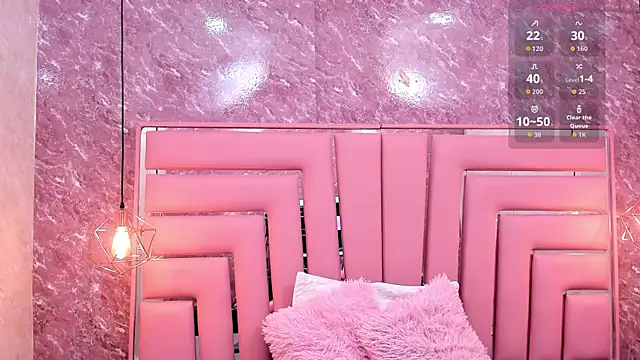 Snapshot of WILD_FIREE_ chatting on September 12, 2025, 8:30 pm WILD FIREE online show from September 12, 2025, 8:30 pm