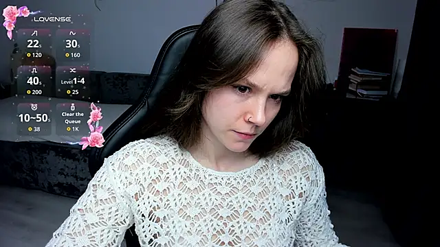 cute little ass online show from April 17, 2026, 4:10 pm